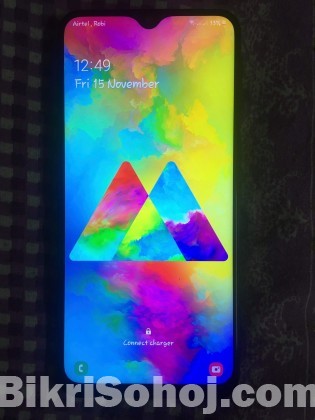 Samsung M20